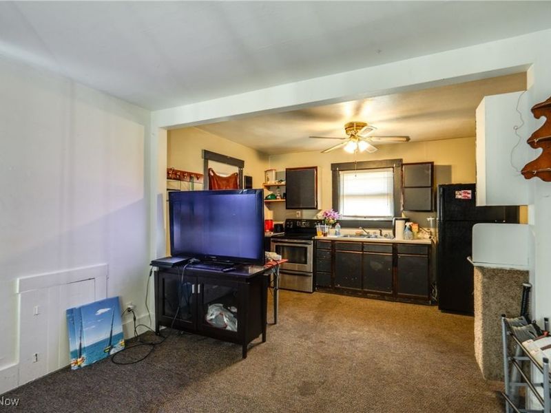 673 Wooster Road W, Barberton, OH 44203 Photo 11