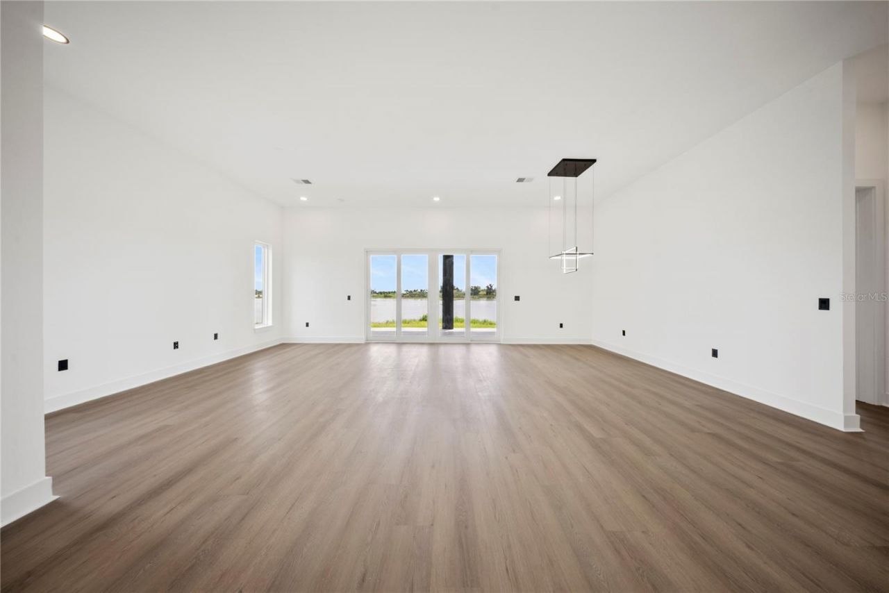 156 Caladium Avenue, Lake Alfred, FL 33850 Photo