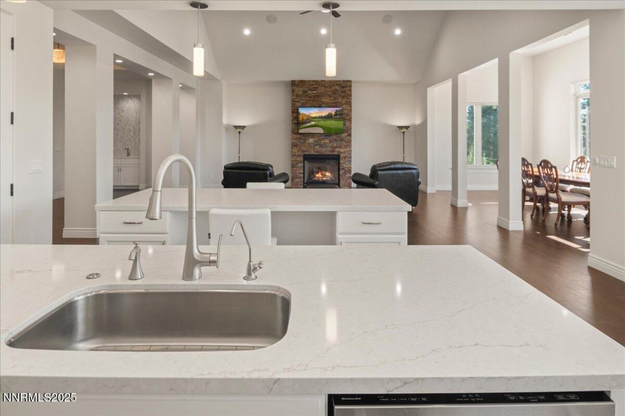 20600 Chanson Way, Reno, NV 89511 Photo