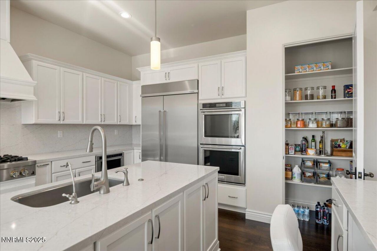 20600 Chanson Way, Reno, NV 89511 Photo