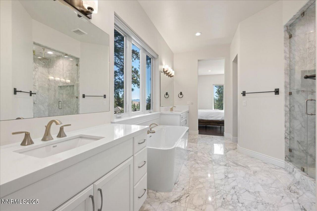 20600 Chanson Way, Reno, NV 89511 Photo