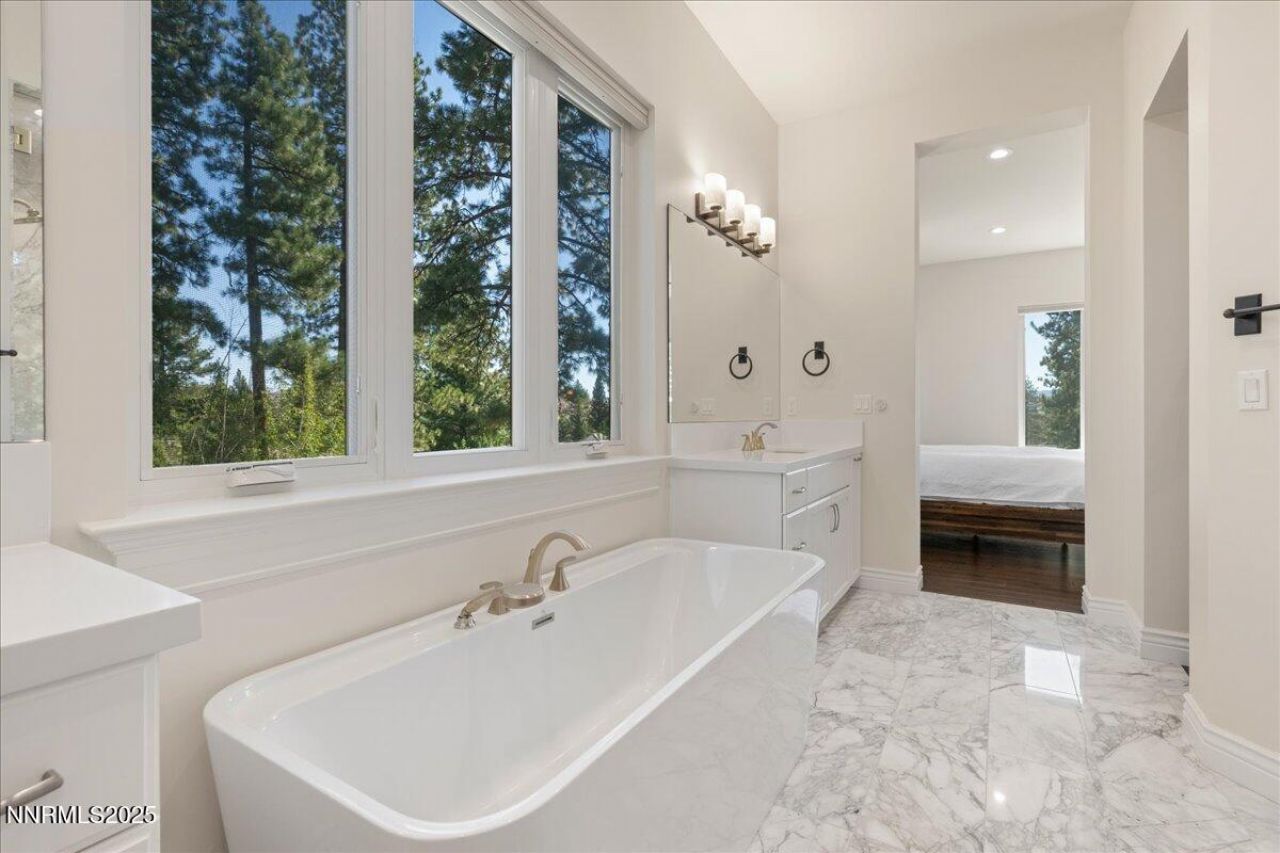 20600 Chanson Way, Reno, NV 89511 Photo