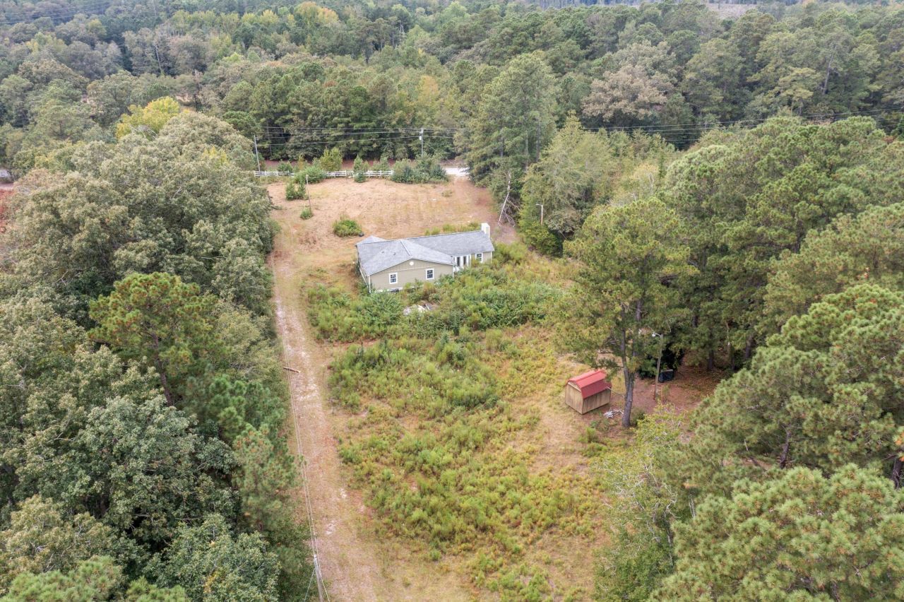 243 Bridalwreath Drive Photo 10