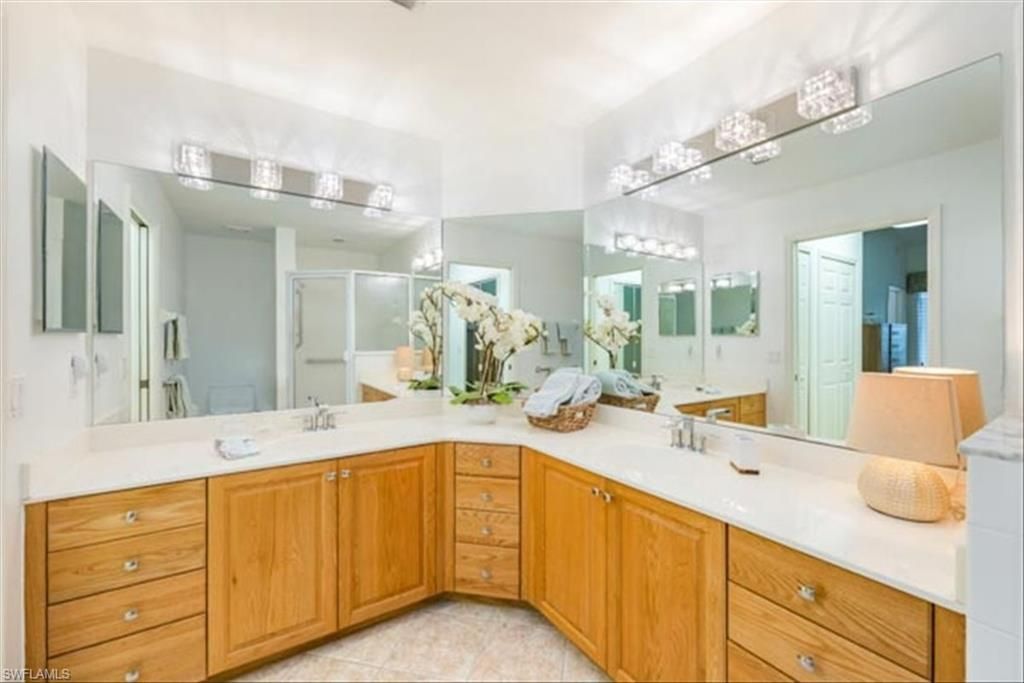 5892 Three Iron Dr, Unit 1504, Naples, FL 34110 Photo
