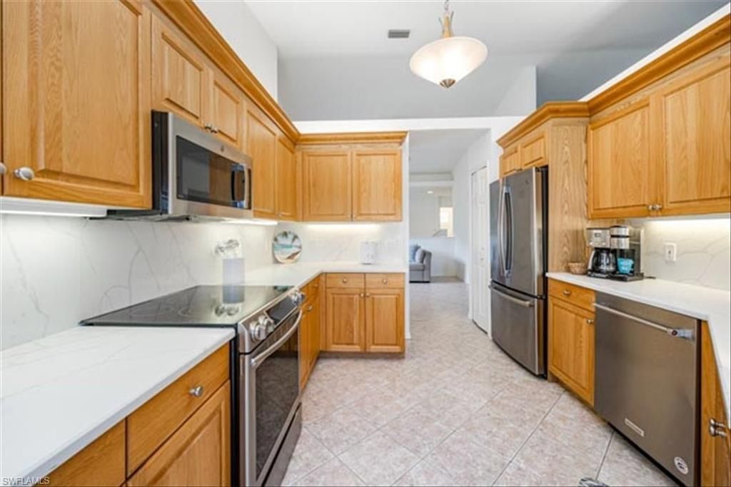 5892 Three Iron Dr, Unit 1504, Naples, FL 34110 Photo