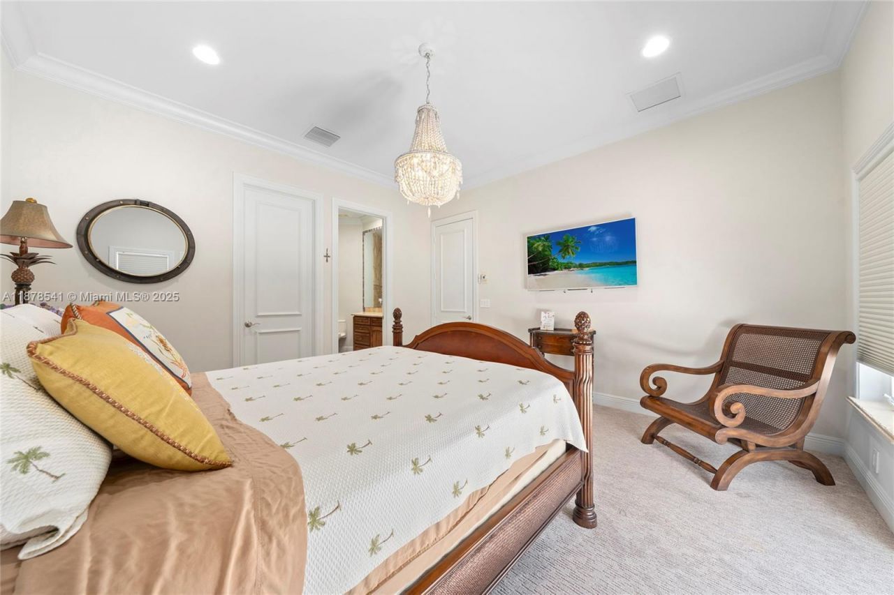 2770 NE 23rd St, Pompano Beach, FL 33062 Photo