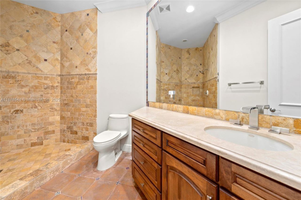 2770 NE 23rd St, Pompano Beach, FL 33062 Photo