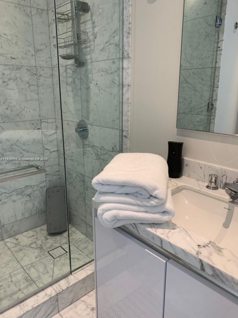 16901 Collins Ave, Unit 502, Sunny Isles Beach, FL 33160 Photo