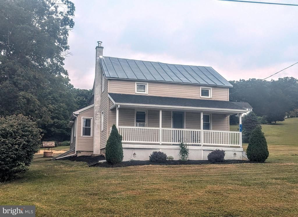 4 Nursery Road, Berwick, PA 18603 Main Photo