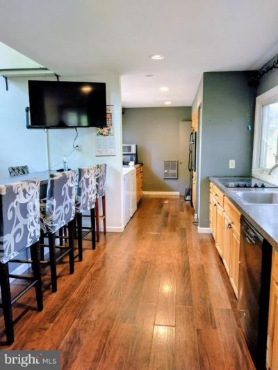 192 CAMBRIDGE COURT, BUSHKILL, PA 18324