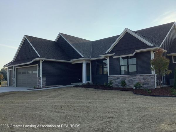 11625 Murano Drive, DeWitt, MI 48820