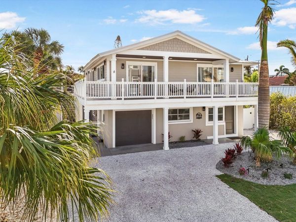 203 72ND STREET, HOLMES BEACH, FL 34217