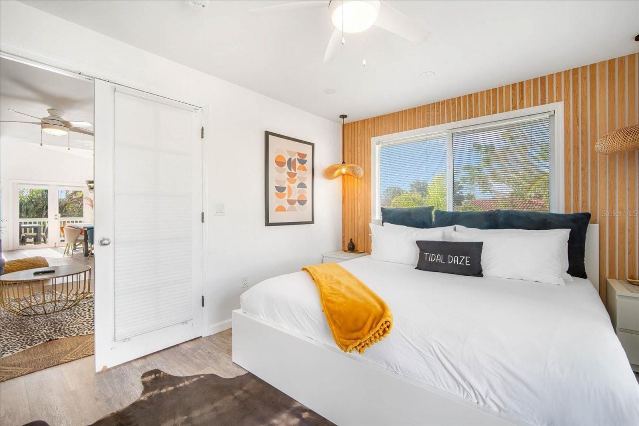 203 72nd Street, Holmes Beach, FL 34217 Photo