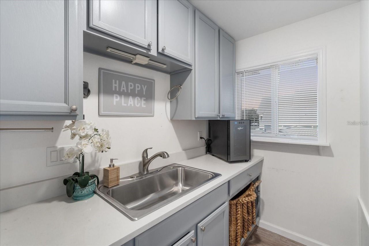 203 72nd Street, Holmes Beach, FL 34217 Photo