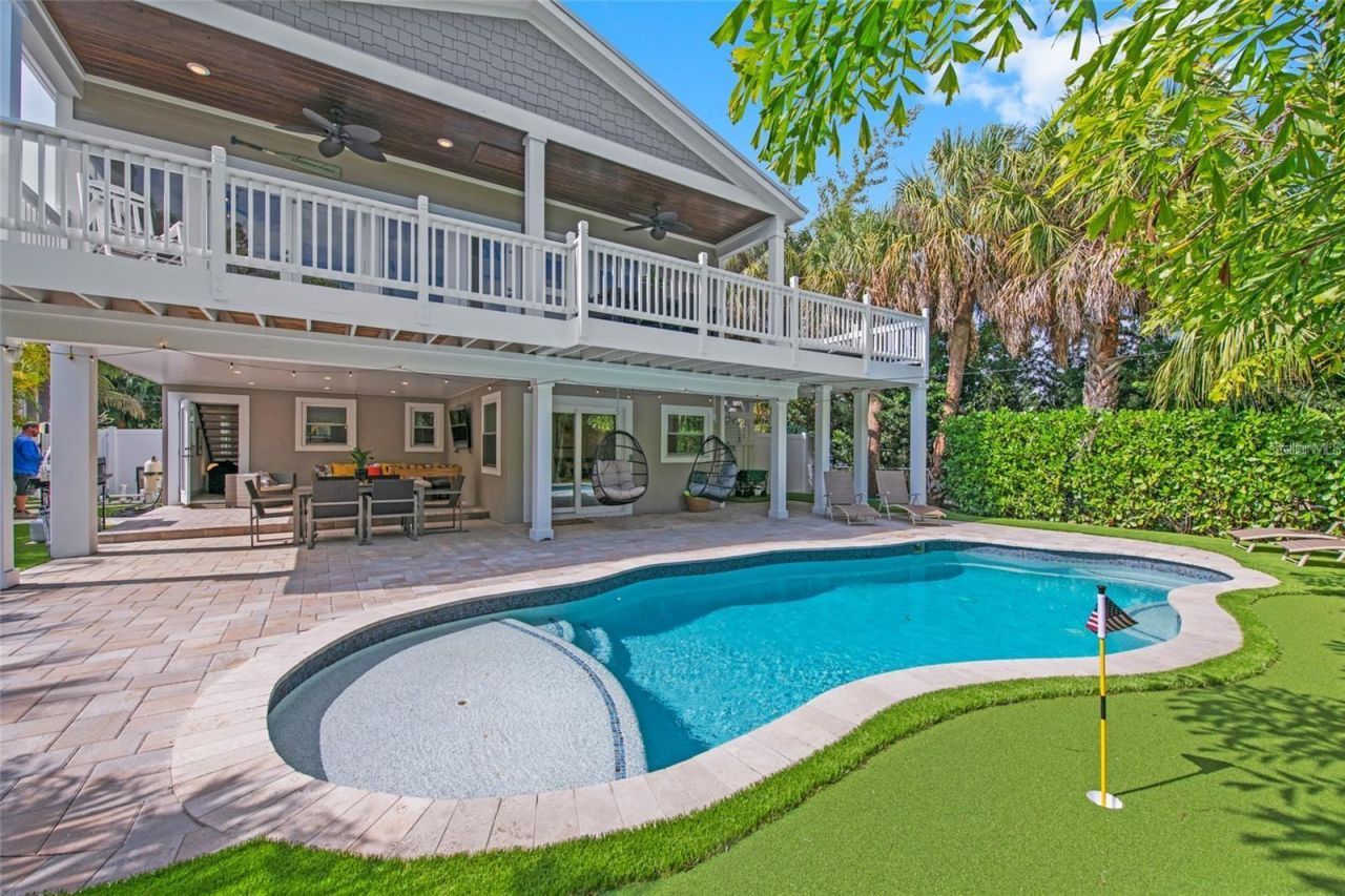 203 72nd Street, Holmes Beach, FL 34217 Photo