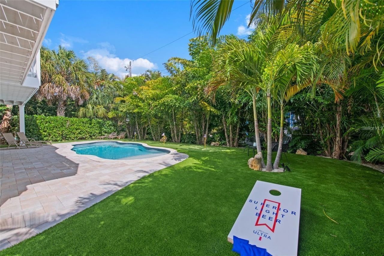 203 72nd Street, Holmes Beach, FL 34217 Photo