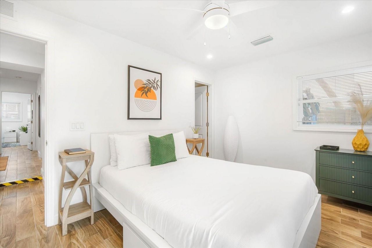 203 72nd Street, Holmes Beach, FL 34217 Photo