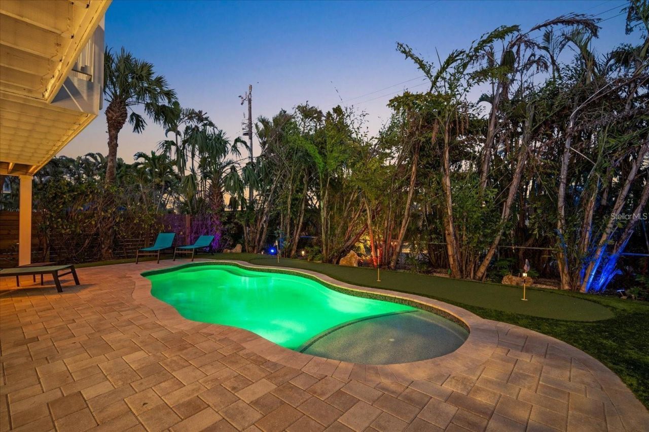 203 72nd Street, Holmes Beach, FL 34217 Photo