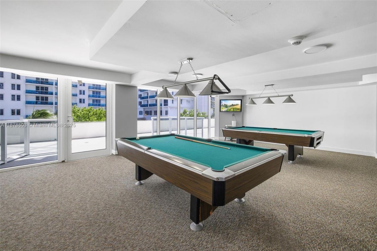 2401 Collins Ave, Unit 1712, Miami Beach, FL 33140 Photo