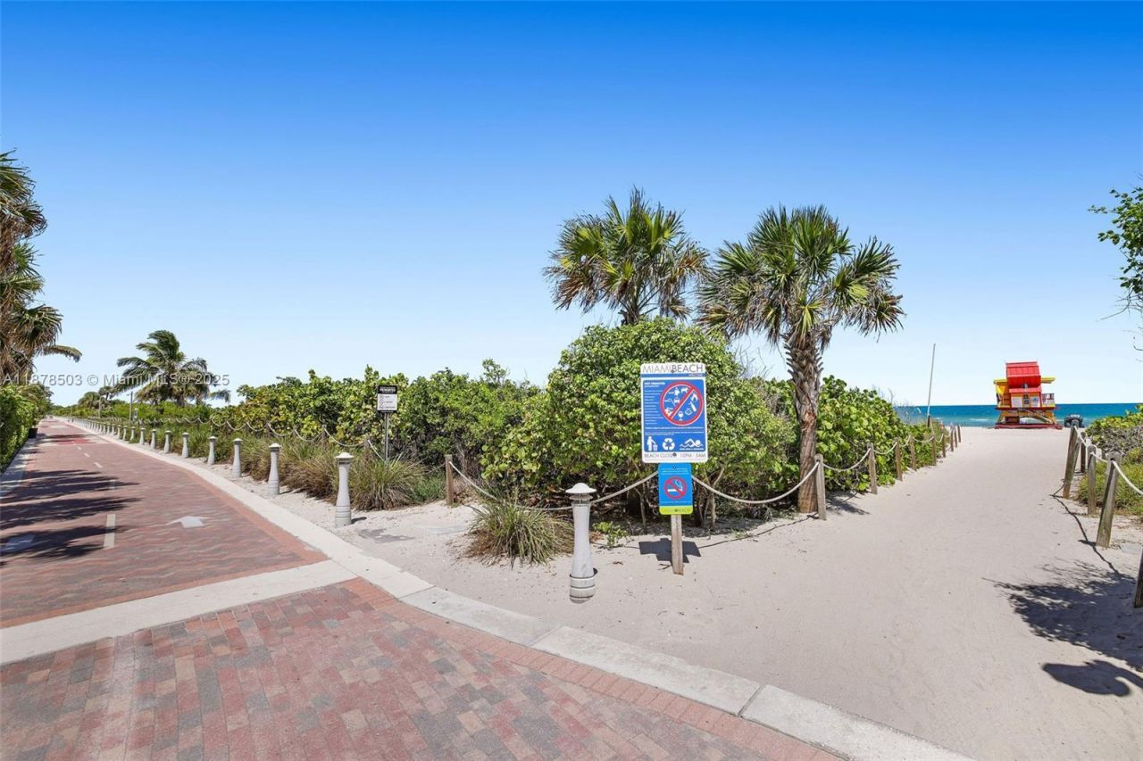 2401 Collins Ave, Unit 1712, Miami Beach, FL 33140 Photo