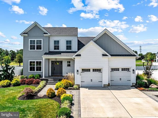 00A EASTON RD, OTTSVILLE, PA 18942