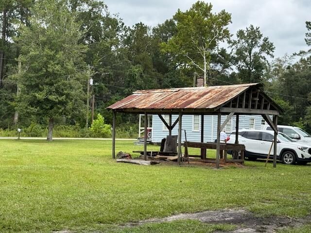 5790 Highway 165 Photo 5