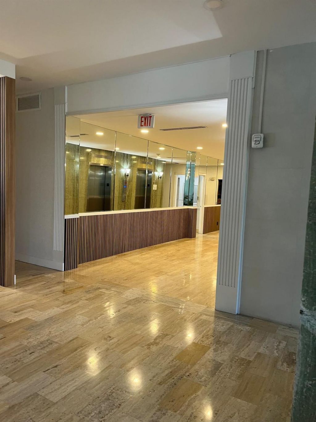 4747 Collins Avenue, Unit 305, Miami Beach, FL 33140 Photo