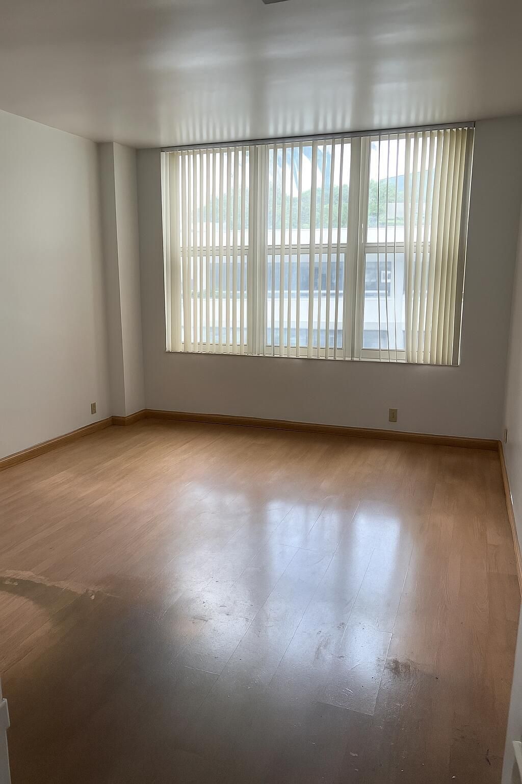 4747 Collins Avenue, Unit 305, Miami Beach, FL 33140 Photo