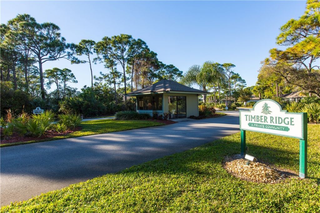 725 Timber Ridge Trail Sw, Unit B, Vero Beach, FL 32962 Photo