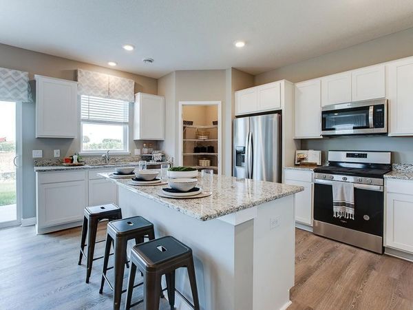 17037 Draper Way, Lakeville, MN 55044