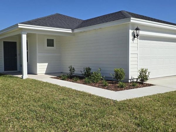 18 DILLY CIRCLE, PALM COAST, FL 32164