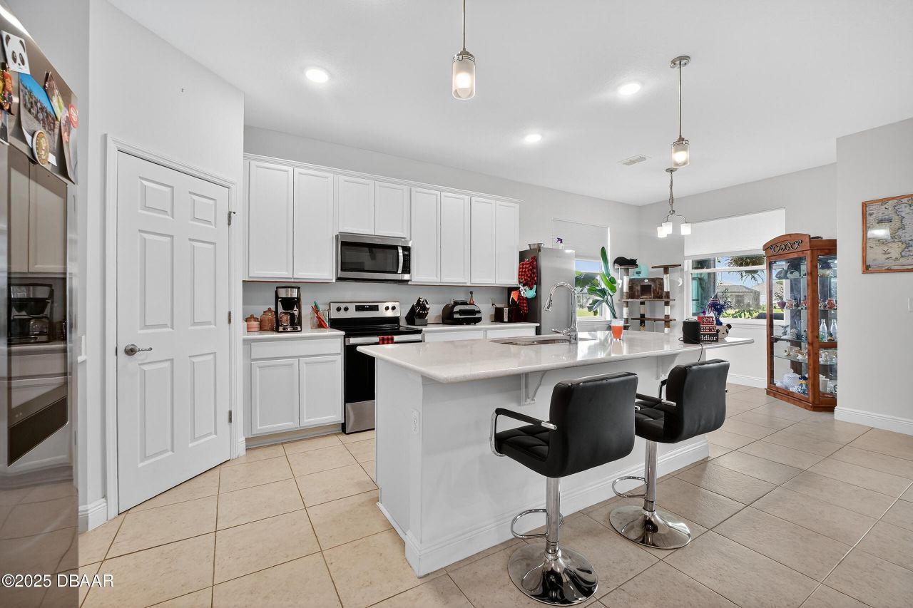 4398 Lago Vista Drive, Micco, FL 32976 Photo