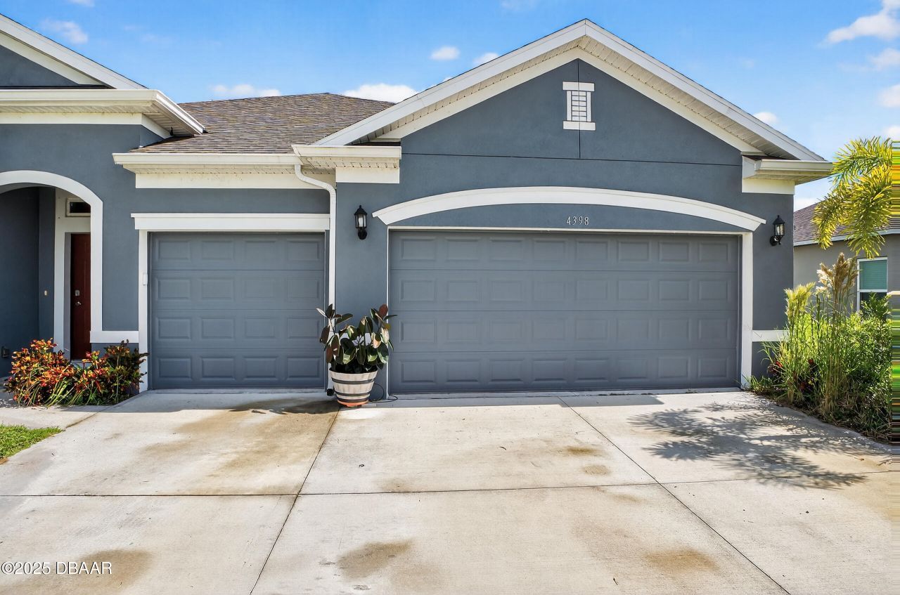 4398 Lago Vista Drive, Micco, FL 32976 Photo