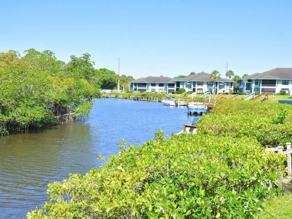 950 S Kanner Highway, Unit Th-9, Stuart, FL 34994