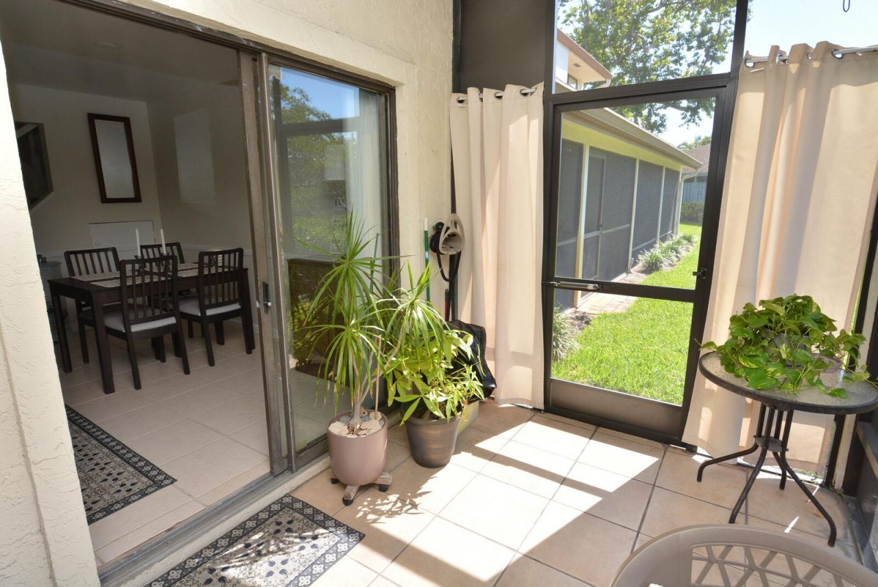 950 S Kanner Highway, Unit Th-9, Stuart, FL 34994 Photo