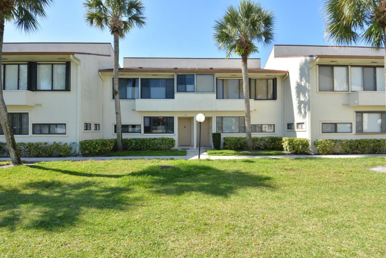 950 S Kanner Highway, Unit Th-9, Stuart, FL 34994 Photo