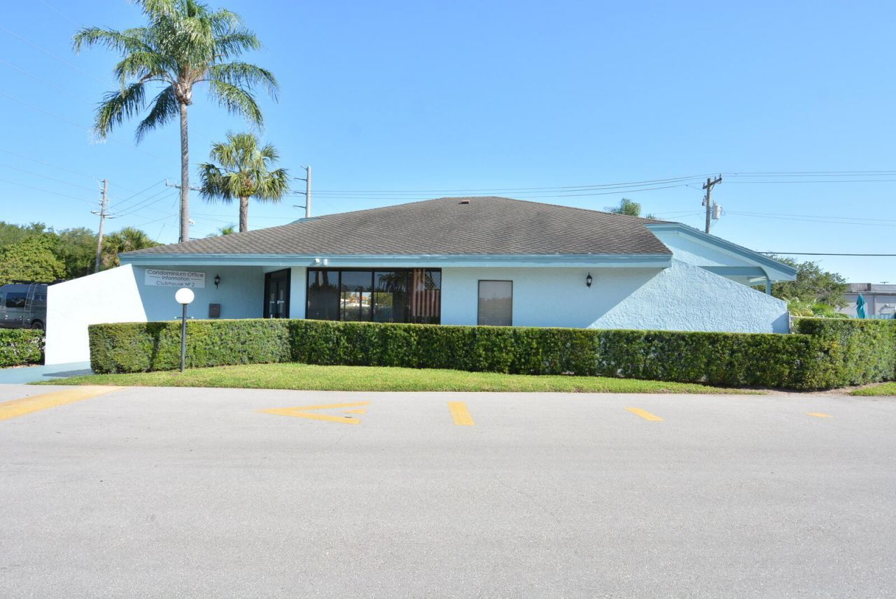 950 S Kanner Highway, Unit Th-9, Stuart, FL 34994 Photo