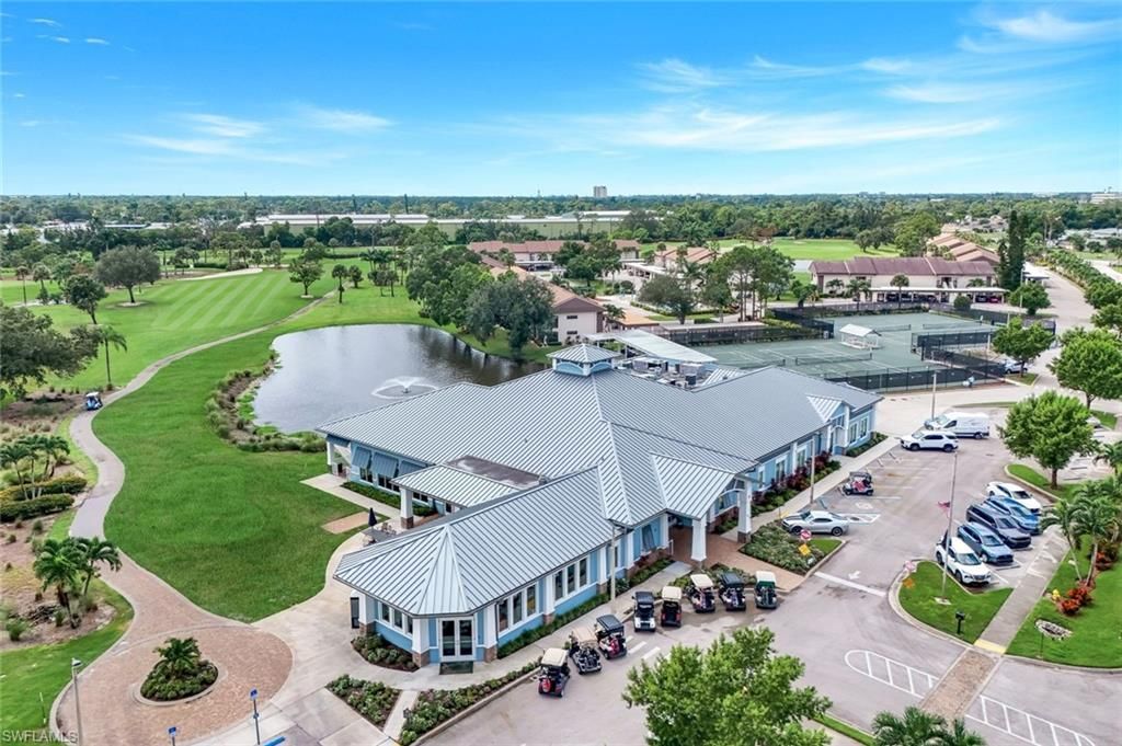 5585 Trailwinds Dr, Unit 326, Fort Myers, FL 33907 Photo