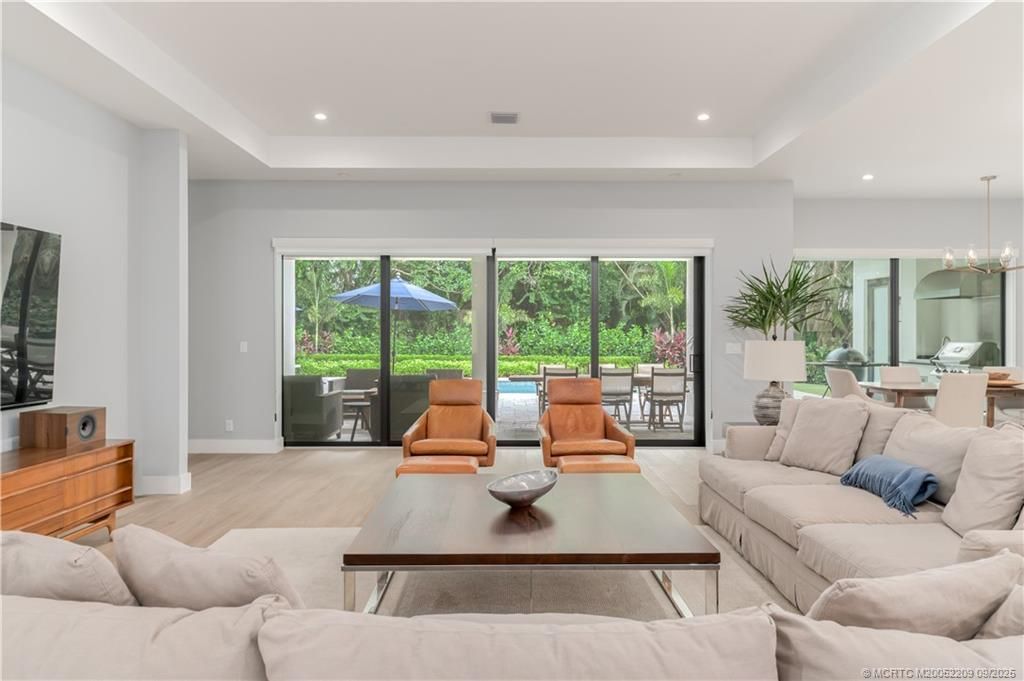 3800 SE Bent Banyan Way, Stuart, FL 34997 Photo