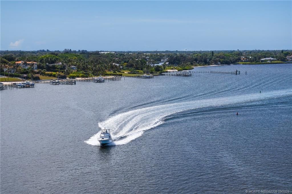 3800 SE Bent Banyan Way, Stuart, FL 34997 Photo