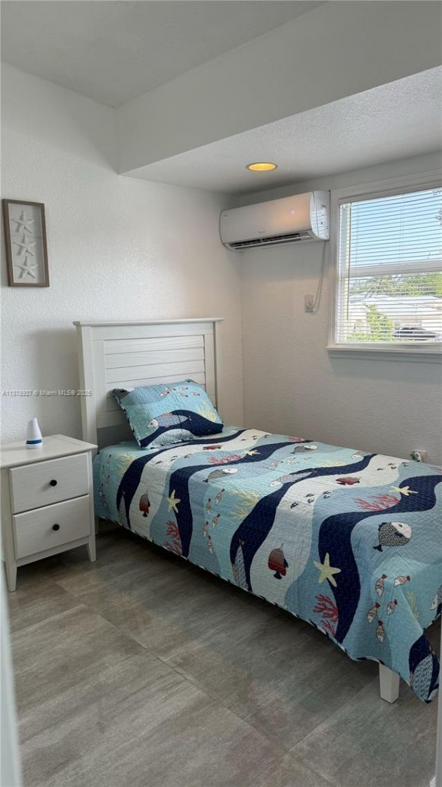 443 4th Rd, Key Largo, FL 33037 Photo