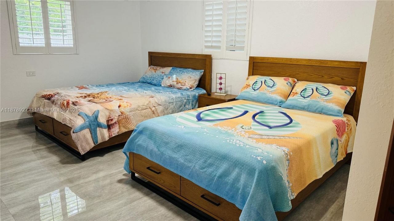 443 4th Rd, Key Largo, FL 33037 Photo