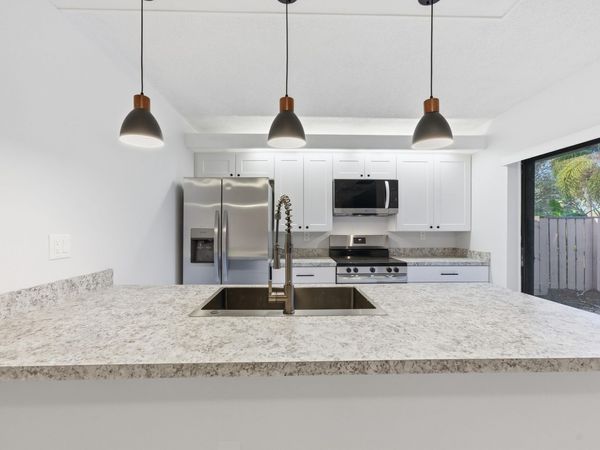 6608 66th Way, West Palm Beach, FL 33409