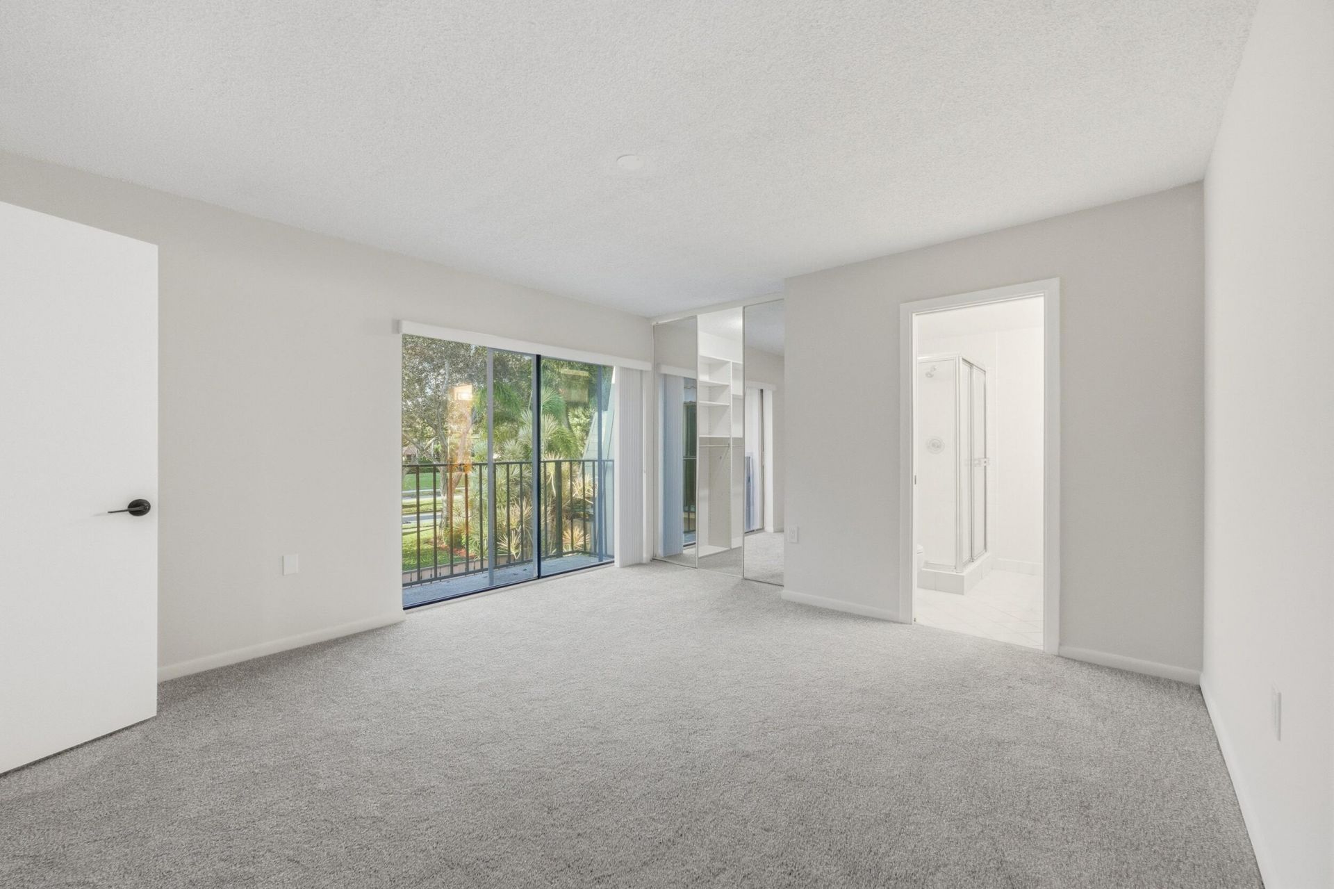 6608 66th Way, West Palm Beach, FL 33409 Photo