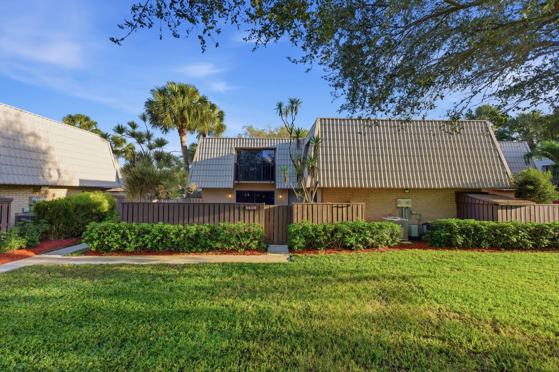 6608 66th Way, West Palm Beach, FL 33409 Photo