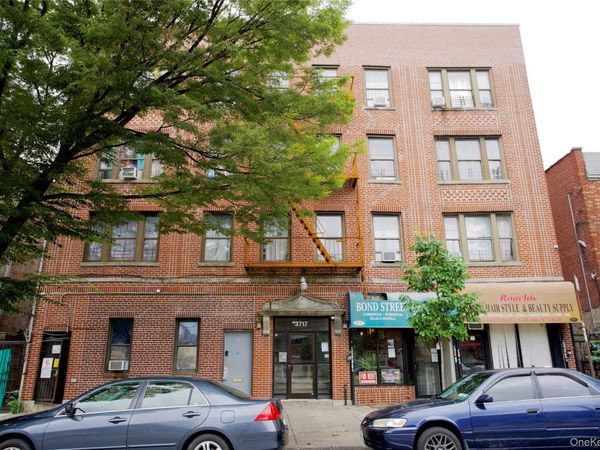 3717 Bronxwood Ave, Bronx, NY 10469