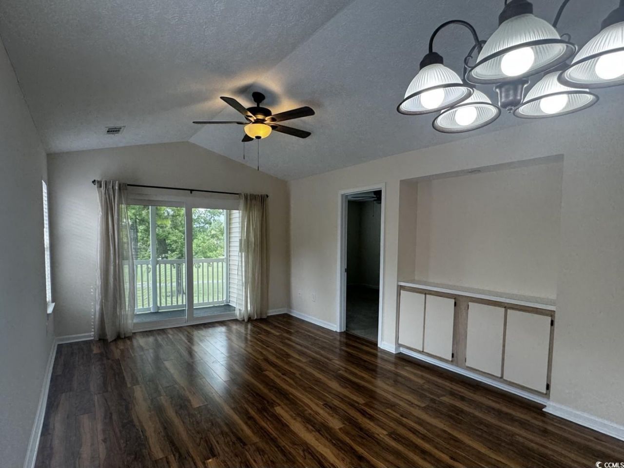 613 Waterway Village Blvd Photo 11