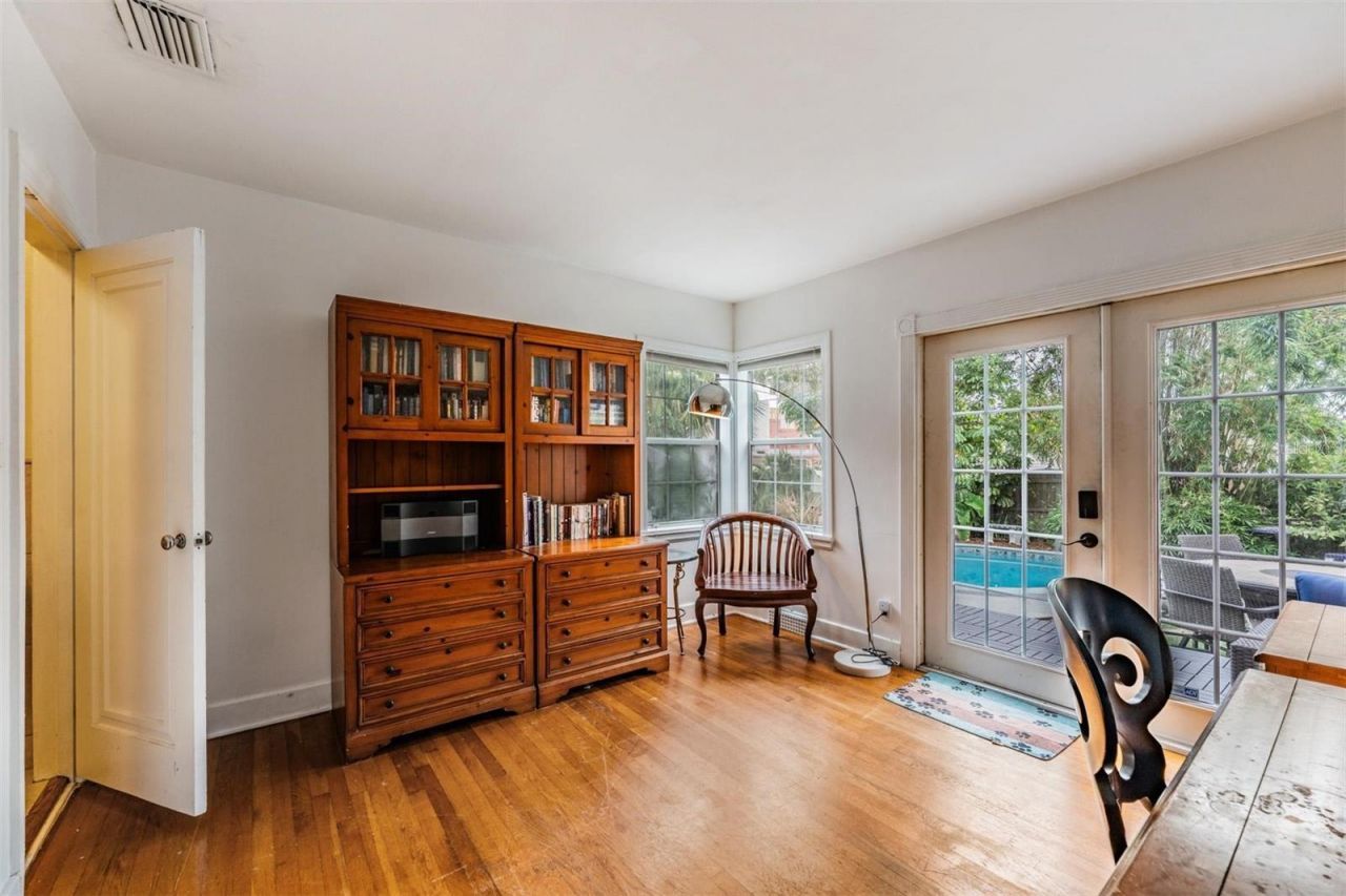 801 22nd Street N, Saint Petersburg, FL 33713 Photo