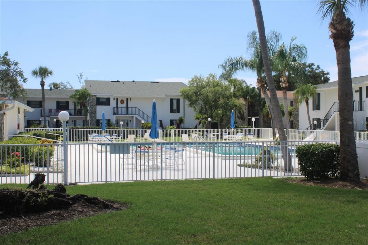 5400 34th Street W, Unit D2, Bradenton, FL 34210 Photo