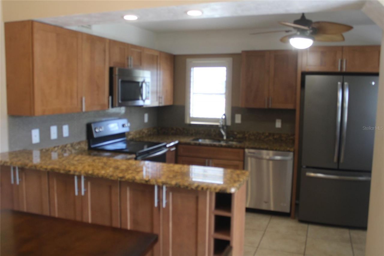 5400 34th Street W, Unit D2, Bradenton, FL 34210 Photo